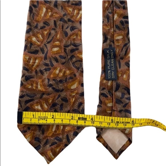 Giorgio Armani 100% pure silk tie Made in Italy - Picture 1 of 4